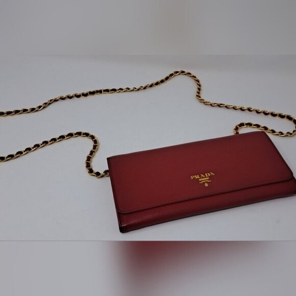Prada Saffiano Leather Red Gold Detachable Crossbody Strap Wallet on Long Chain - Picture 2 of 16